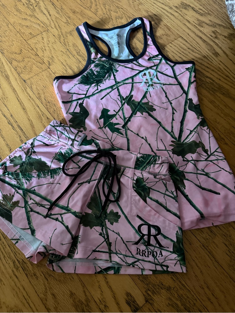 Pink Realtree Style Camo Tank & Shorts Set